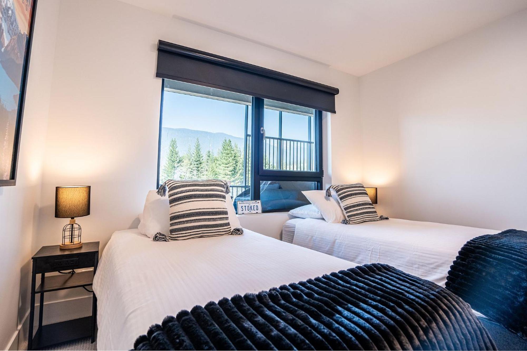 Apartamento Alpine Haven By Revelstoke Vacations Exterior foto